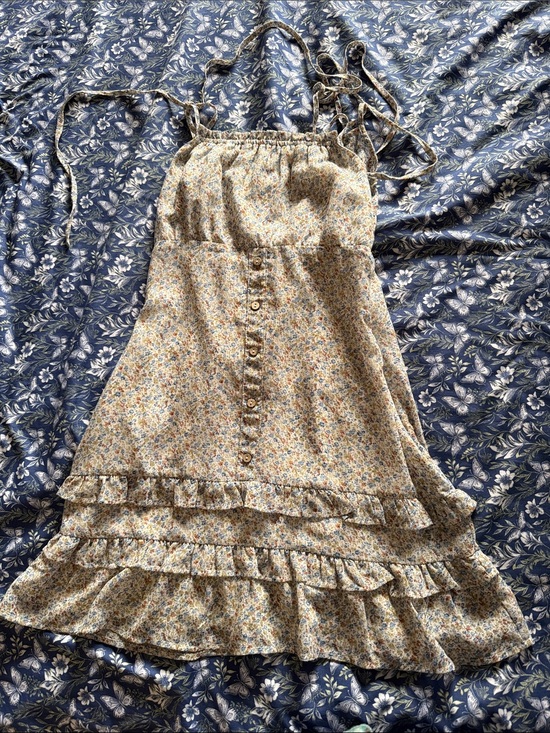 Dresses & Skirts - Summer light weight flower dress